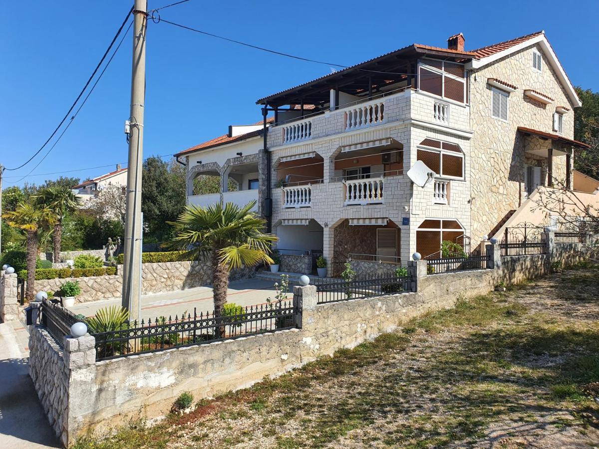 Apartments Nef Pinezici  Exterior photo